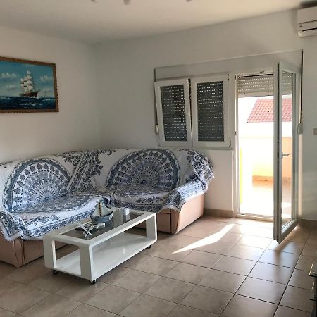 Apartmani Livk Debeljak المظهر الخارجي الصورة