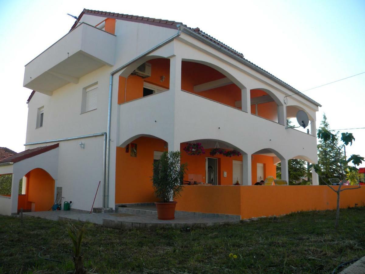 Apartmani Livk Debeljak المظهر الخارجي الصورة