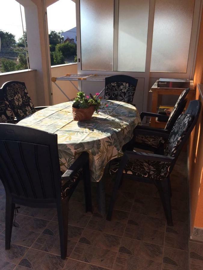 Apartmani Livk Debeljak المظهر الخارجي الصورة
