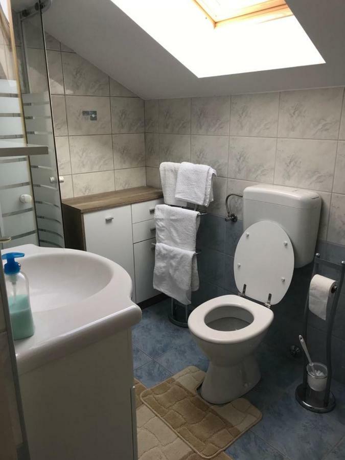 Apartmani Livk Debeljak المظهر الخارجي الصورة