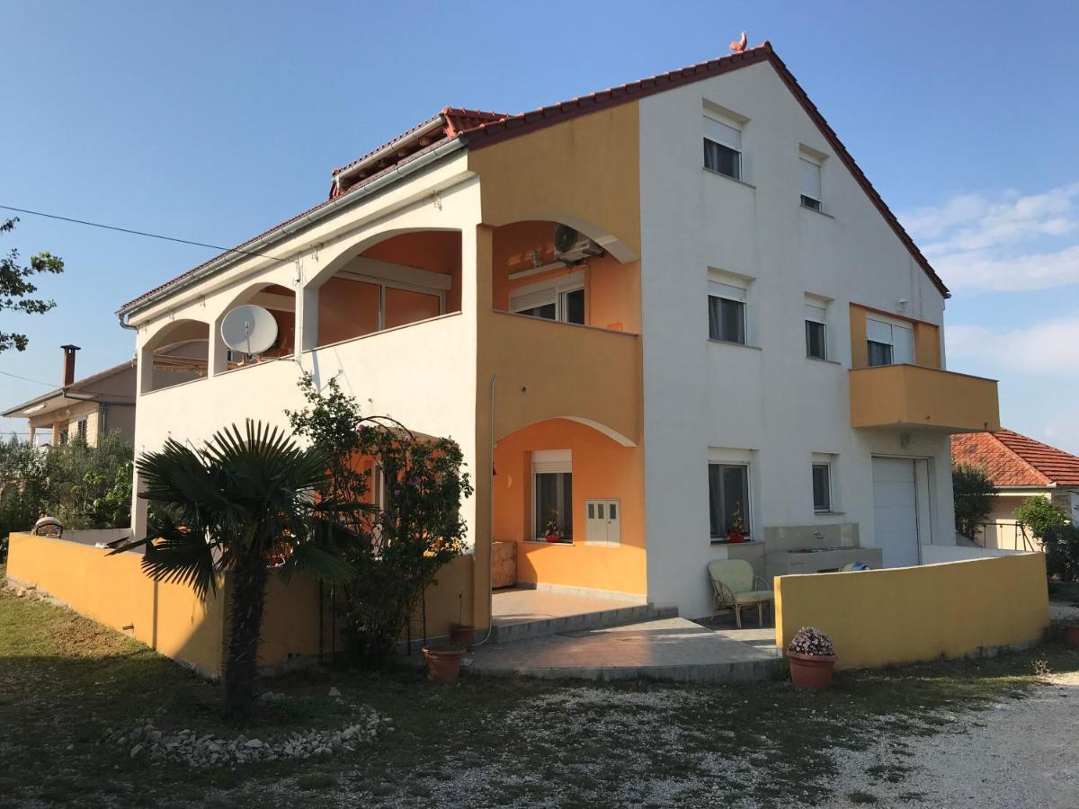 Apartmani Livk Debeljak المظهر الخارجي الصورة